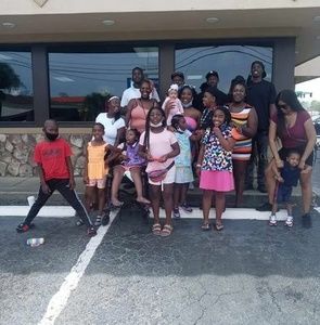 Meet your Posher, Joanette